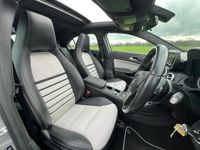 Used Mercedes A180 SE 109 HP (80 kW) 2014 Silver Hatchback