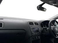 Used VW Polo Match 90 HP (66 kW) 2016 White Hatchback