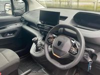 Used Peugeot Partner S 101 HP (74 kW) 2024 Grey MPV