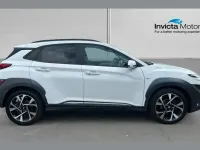 Used Hyundai Kona Premium 117 HP (86 kW) 2022 White SUV