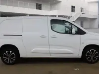 Used Citroën Berlingo Start 130 HP (95 kW) 2019 White MPV