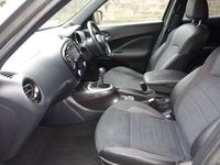 Used Nissan Juke N-Connecta 110 HP (80 kW) 2018 Grey SUV