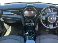 Used Mini Cooper Classic 134 HP (98 kW) 2023 Silver Hatchback