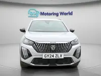 Gebraucht Peugeot 2008 Allure 130 PS (95 kW) 2024 Grau SUV