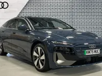 New Audi A6 e-tron S-Line 269 kW (367 HP) 2025 Blue Estate