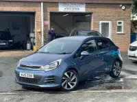 Used Kia Rio 107 HP (78 kW) 2015 Blue Hatchback