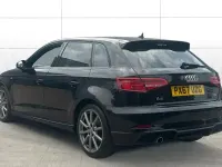 Usado Audi A3 Sportback Black Edition 116 CV (85 kW) 2018 Utilitario