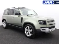 Usado Land Rover Defender First Edition 2021 Verde SUV