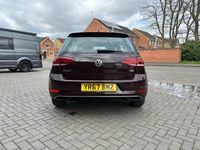 Used VW Golf VII SE 125 HP (91 kW) 2017 Black Hatchback