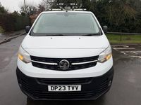Used Vauxhall Vivaro 145 HP (106 kW) 2023 White MPV