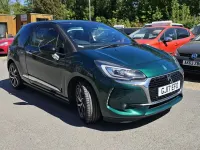 Used Citroën DS3 Prestige 99 HP (72 kW) 2017 Green Hatchback