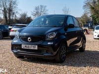 Used Smart ForFour Premium 90 HP (66 kW) 2018 Black Hatchback