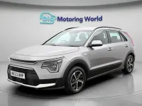 Gebraucht Kia Niro 141 PS (103 kW) 2023 Grau SUV