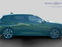 Used Peugeot 308 Allure Premium 129 HP (94 kW) 2023 Green Hatchback
