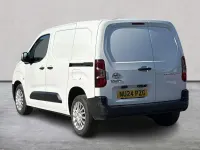 Used Toyota Proace 120 HP (88 kW) 2024 White MPV