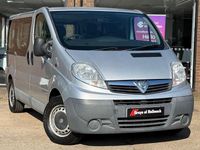 Used Vauxhall Vivaro 90 HP (66 kW) 2013 Silver MPV