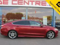 Used Ford Mondeo Titanium 240 HP (176 kW) 2015 Red Hatchback