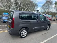 Second-hand Vauxhall Combo S 110 CP (80 kW) 2020 Gri Monovolum