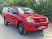 Used Toyota HiLux 118 HP (86 kW) 2008 Red Pickup