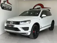 Usado VW Touareg R-line 262 HP (192 kW) 2017 Branco SUV