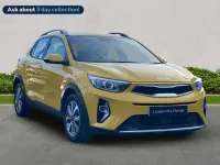 Begagnad Kia Stonic 2023 Gul SUV