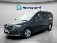 Used Ford Grand Tourneo Connect Titanium 122 HP (89 kW) 2023 Blue MPV