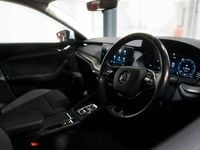 Used Skoda Octavia SE Technology 116 HP (85 kW) 2022 White Estate