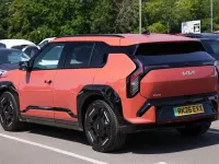 New Kia EV3 GT-Line 147 kW (201 HP) 2026 Orange SUV