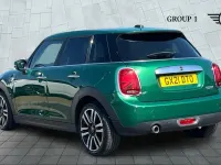 Used Mini Cooper Exclusive 136 HP (100 kW) 2023 Green Hatchback