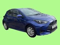 Used Toyota Yaris Hybrid 116 HP (85 kW) 2021 Blue Hatchback