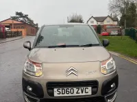 Używany Citroën C3 Picasso 2010 Beżowy Minivan