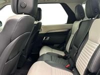 Usado Land Rover Discovery 5 HSE Dynamic 344 CV (253 kW) 2025 Gris SUV