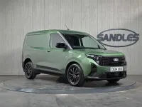 Used Ford Courier Limited 123 HP (90 kW) 2024 Green MPV