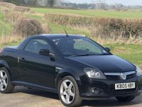 Used Vauxhall Tigra Sport 125 HP (91 kW) 2005 Black Cabriolet