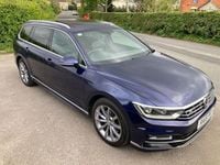 Used VW Passat R-line 150 HP (110 kW) 2019 Blue Estate