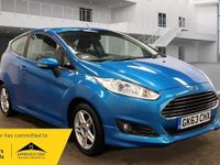 Begagnad Ford Fiesta Zetec 2013 Blå Halvkombi