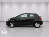 Usado Peugeot 208 Active 2016 Preto Citadino