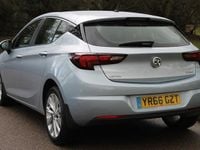 Used Vauxhall Astra 125 HP (91 kW) 2016 Silver Hatchback