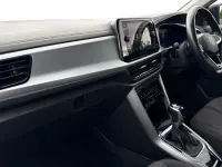 Used VW T-Roc Life 150 HP (110 kW) 2023 Black SUV