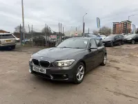 Begagnad BMW 116 Efficient Dynamics 2016 Grå Halvkombi