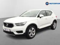 Usado Volvo XC40 Momentum 163 HP (119 kW) 2020 Branco SUV