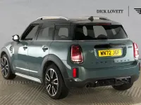 Used Mini Cooper Countryman Sport 134 HP (98 kW) 2022 Green SUV