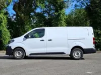Gebraucht Vauxhall Vivaro 2024 Weiß Van / Kleinbus