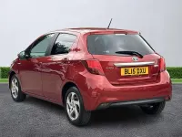 Used Toyota Yaris 2015 Red Hatchback
