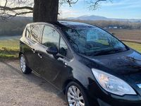 Used Vauxhall Meriva 130 HP (95 kW) 2012 Black MPV