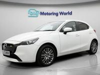 Used Mazda 2 Exclusive-Line 90 HP (66 kW) 2024 White Hatchback