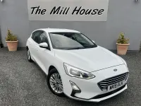 Usado Ford Focus Titanium 125 HP (91 kW) 2019 Branco Citadino