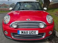 Usado Mini Cooper Hatch 122 CV (89 kW) 2011 Rojo Utilitario
