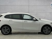 Used BMW 118 Sport Line 134 HP (98 kW) 2024 White Hatchback