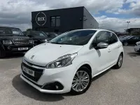 Used Peugeot 208 Allure 82 HP (60 kW) 2017 White Hatchback